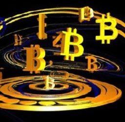 Navzdory tarifnímu chaosu analytici vytvářejí optimistický scénář pro Bitcoin a předpovídají rally nad 100 000 USD brzy