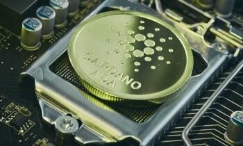 Síť Cardano se zotavuje po tom, co chybně vytvořená transakce způsobila rozdělení řetězce 3 Cardano network recovers after malformed transaction triggers chain partition