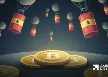 Bitcoin’s hedge test begins as oil surges – Here’s what analysts say!